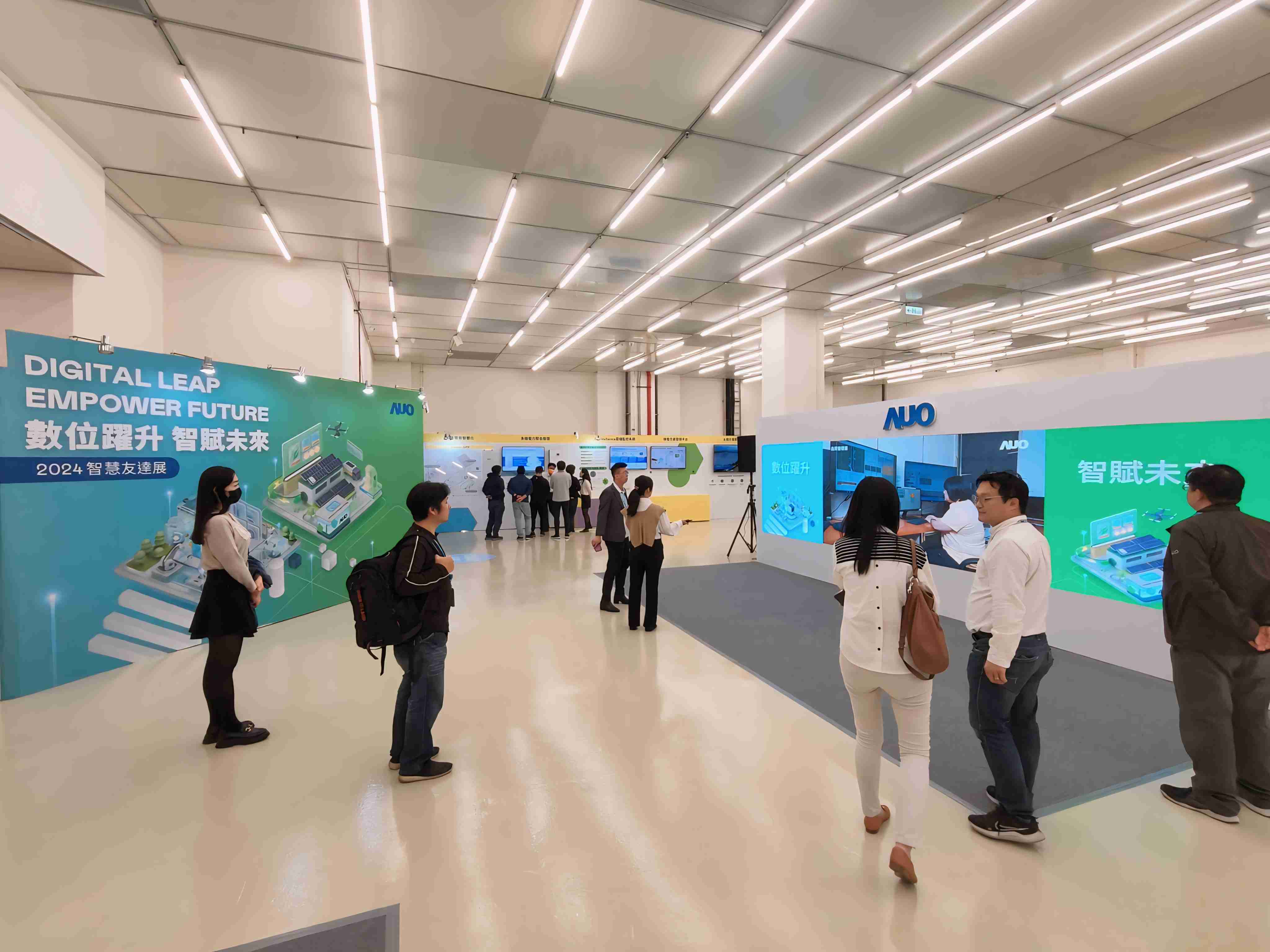 2024智能尊时凯龙展邀集生态圈伙伴共同参展，，，，从数字应用、、净零减碳到能源发展，，，创造全方位永续商机，，，，携手生态圈伙伴迈向永续未来